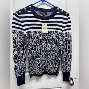 GUESS Navy/white Jacquard Guess Logo SZ S. Metal button accents NWT